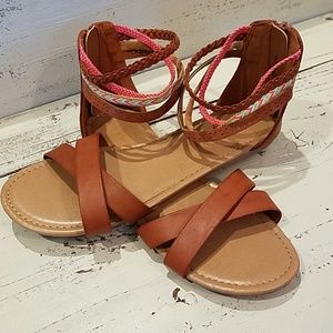 American Eagle Sandals
